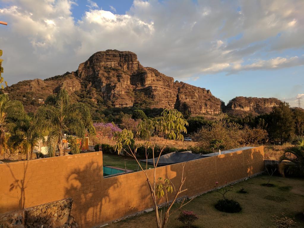 Hotel Atuaraa Tepoztlan Luaran gambar